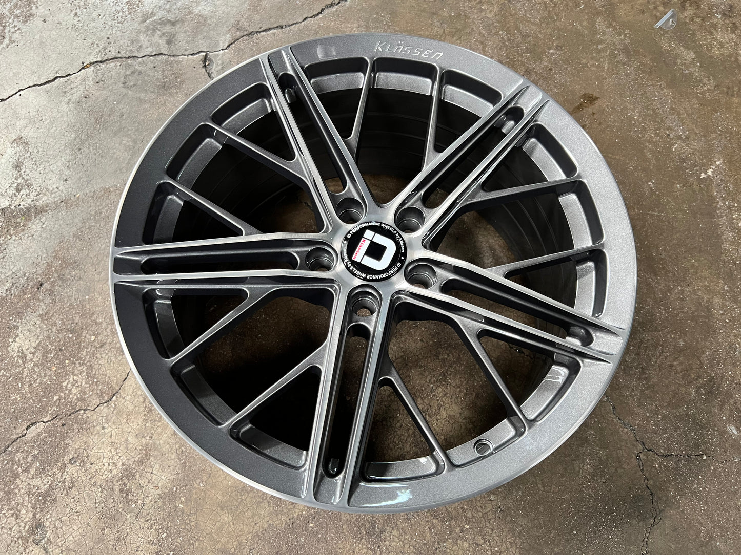 New 18X8.5 ET43 18X9.5 ET43 Klassen ID F53R (4 wheel) 5X112 Gunmetal