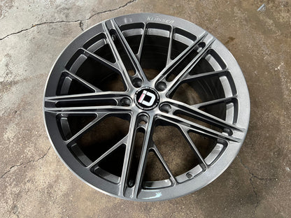 New 18X8.5 ET43 18X9.5 ET43 Klassen ID F53R (4 wheel) 5X112 Gunmetal