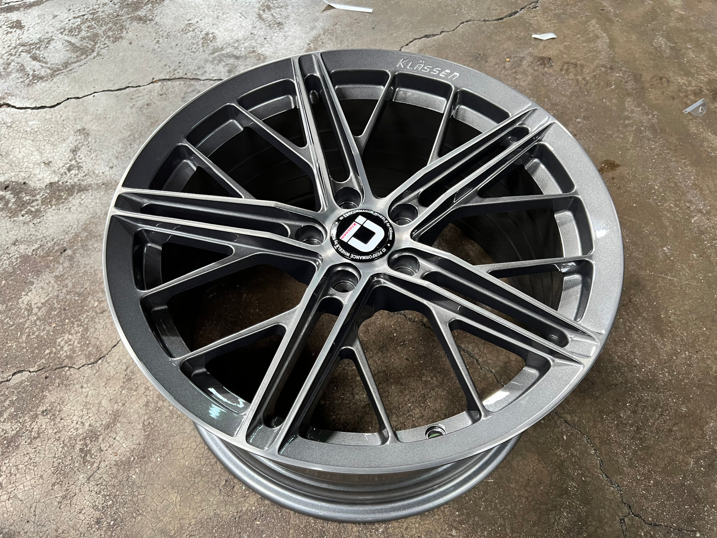 New 18X8.5 ET43 18X9.5 ET43 Klassen ID F53R (4 wheel) 5X112 Gunmetal