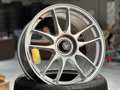 NEW 18x8.5 ET35 Lenso VNK (4 wheel) 5X114.3 Silver