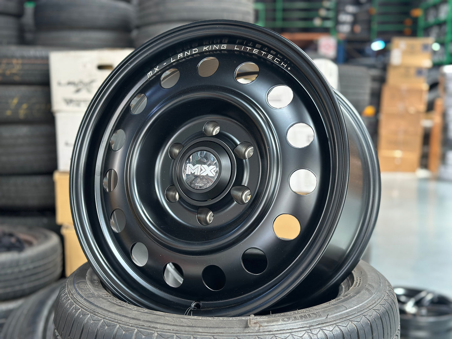 NEW 17X8.5 ET27 Lenso MX LandKing (4 wheel) 6X139.7 Satin Black
