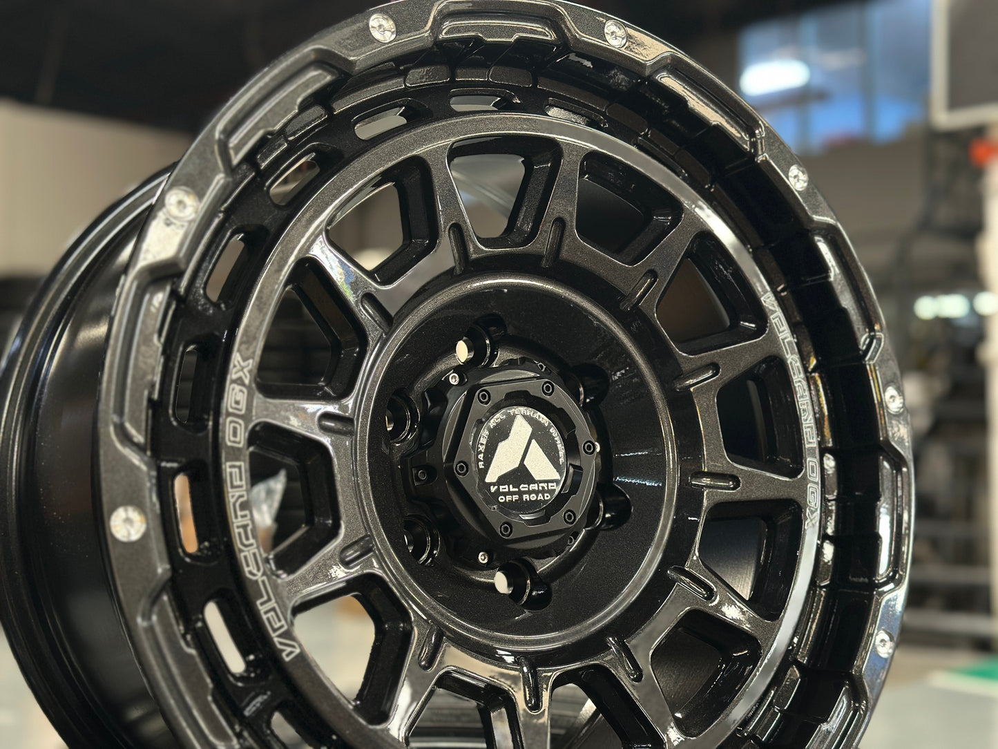 NEW 18X9 ET20 Raxer OGX 6X139.7 (4 wheel) Dark Graphite