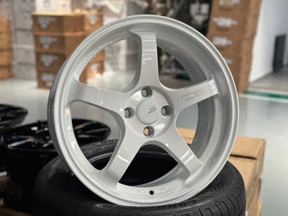 NEW 17X7.5 ET40 AOW GT Flow Formed Rim Racing White 4X100