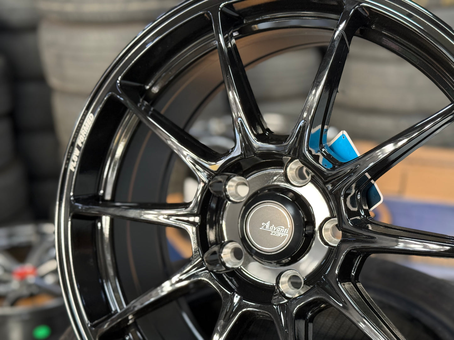 New 17x7.5 ET42 Advanti Aria (4 wheel) 5x114.3 Gloss Black