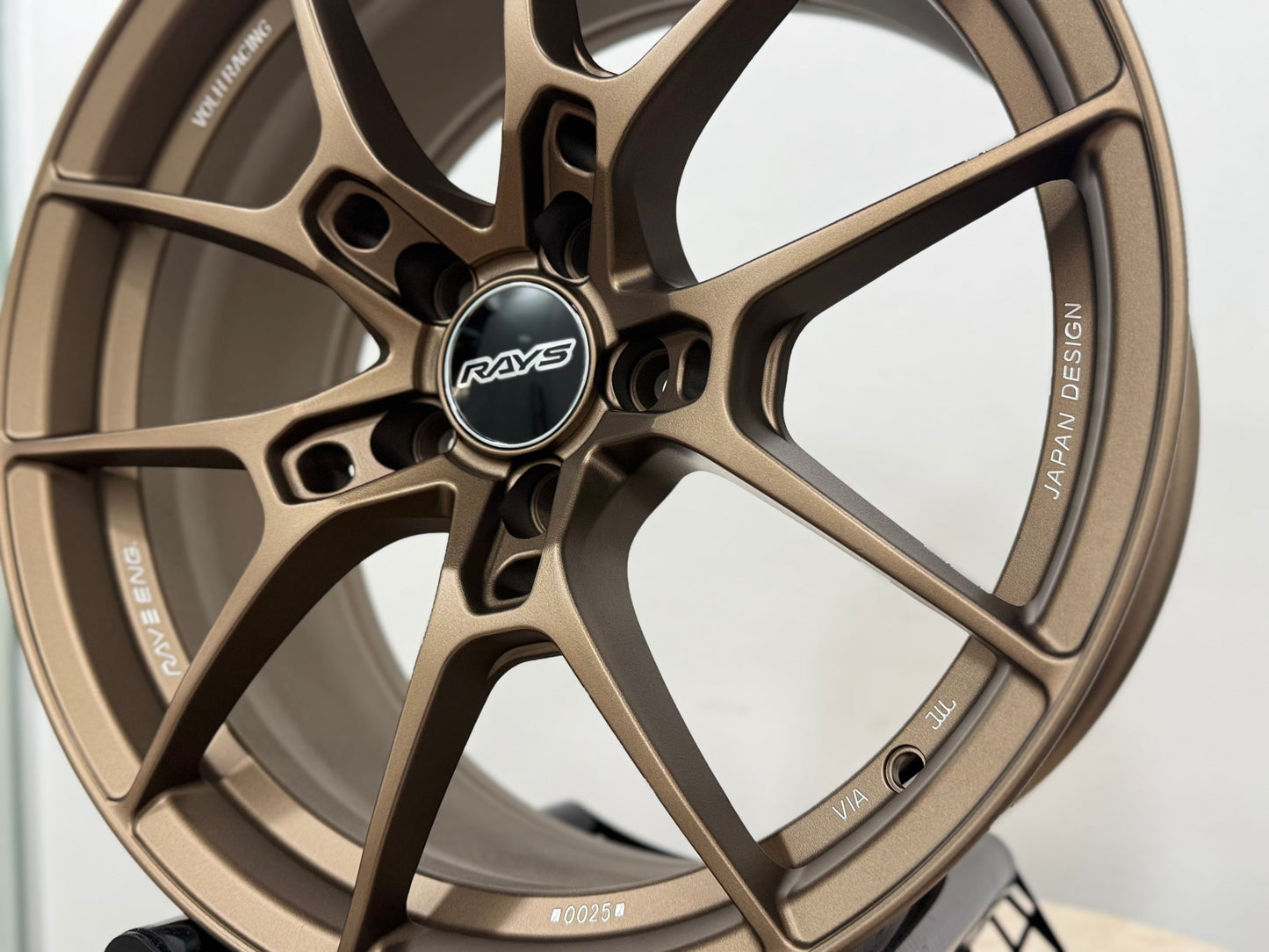 New  18x8.5 ET35 5x114.3 AOW G025 Style Satin Bronze Flow Formed Wheels (Set of 4)