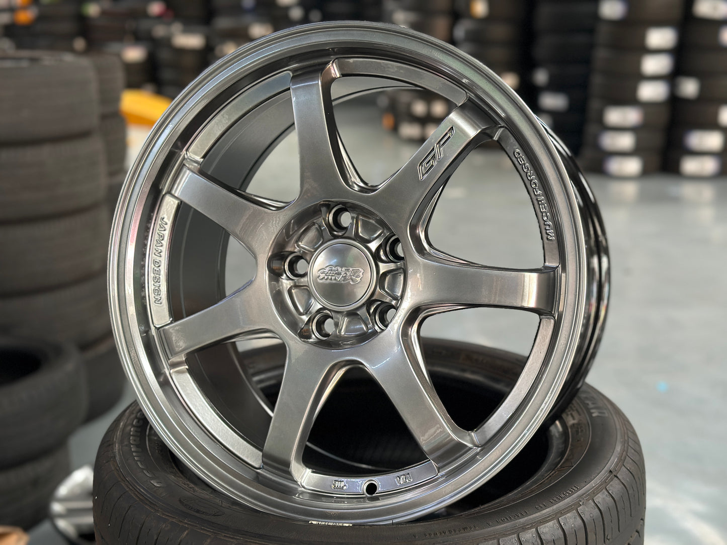 New 17x8 ET35 Done Mugen GP (4 wheel) 5x114.3 Hyper Black