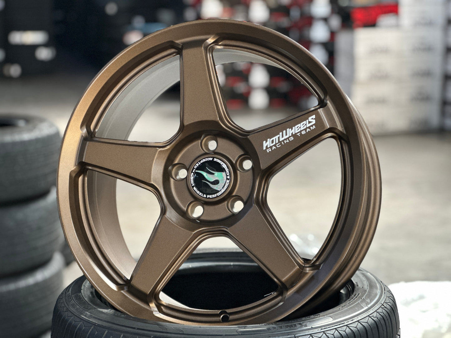 New 18x8 ET42 Hotwheels HW01 Flow Formed Rim Racing Bronze 5x112