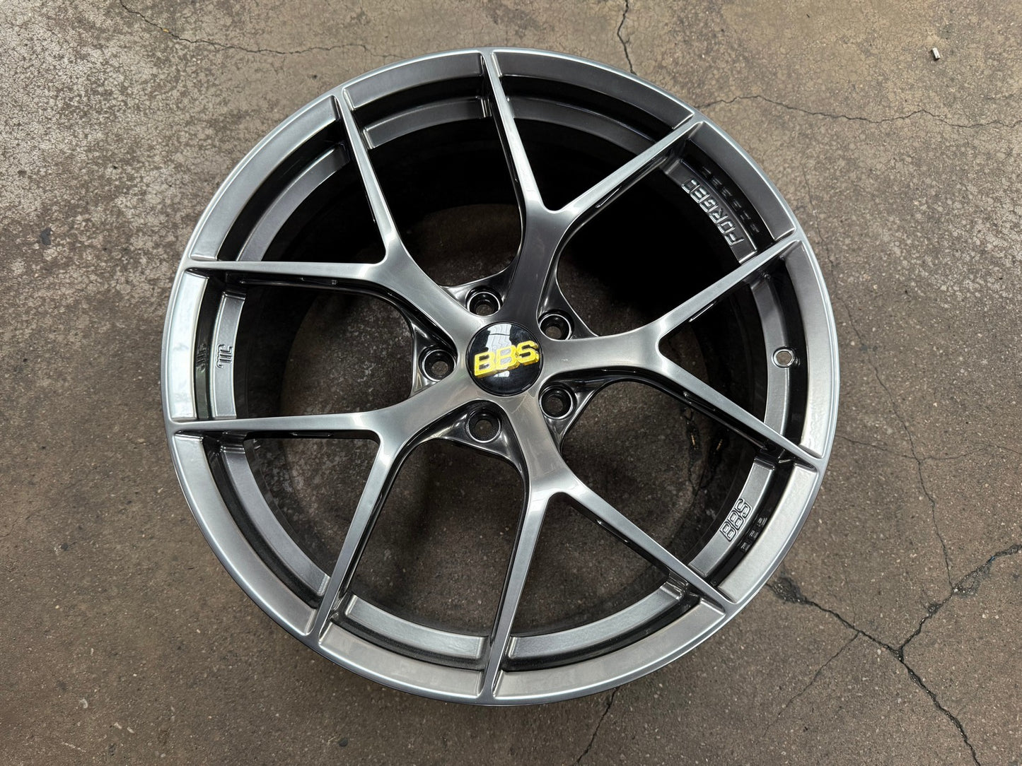 New 19X9 ET45 Overdrive Forged FIR Design Rim (4 wheel) Gloss Gunmetal 5X112