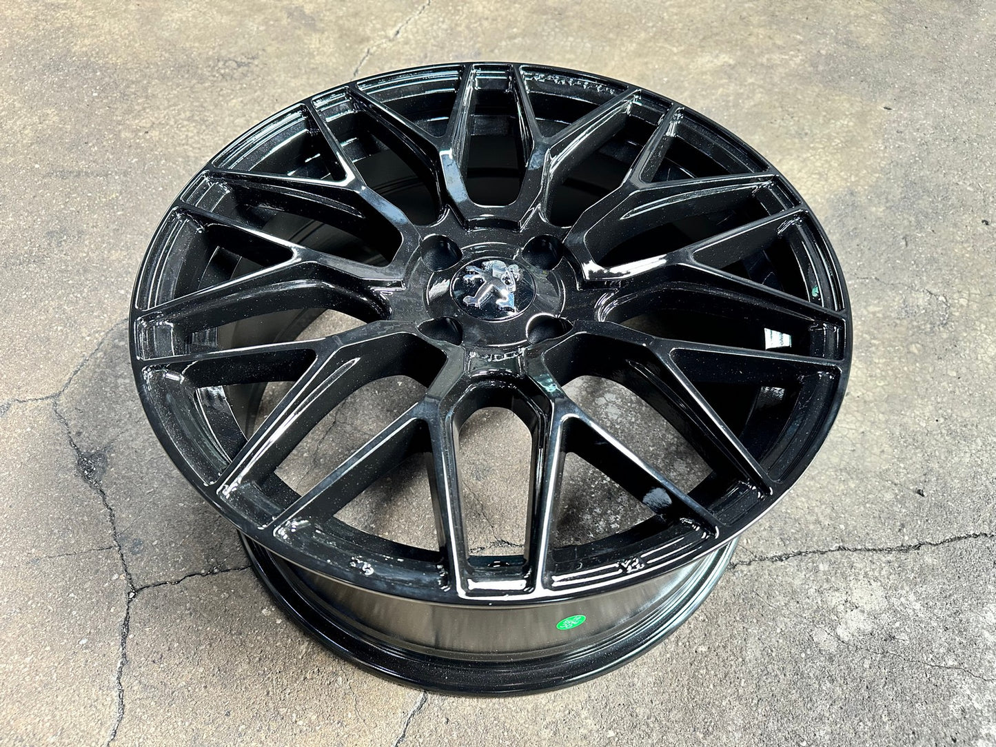 New 17X7.5 ET25 Varro Design Rim (4 wheel) Gloss Black 4X108