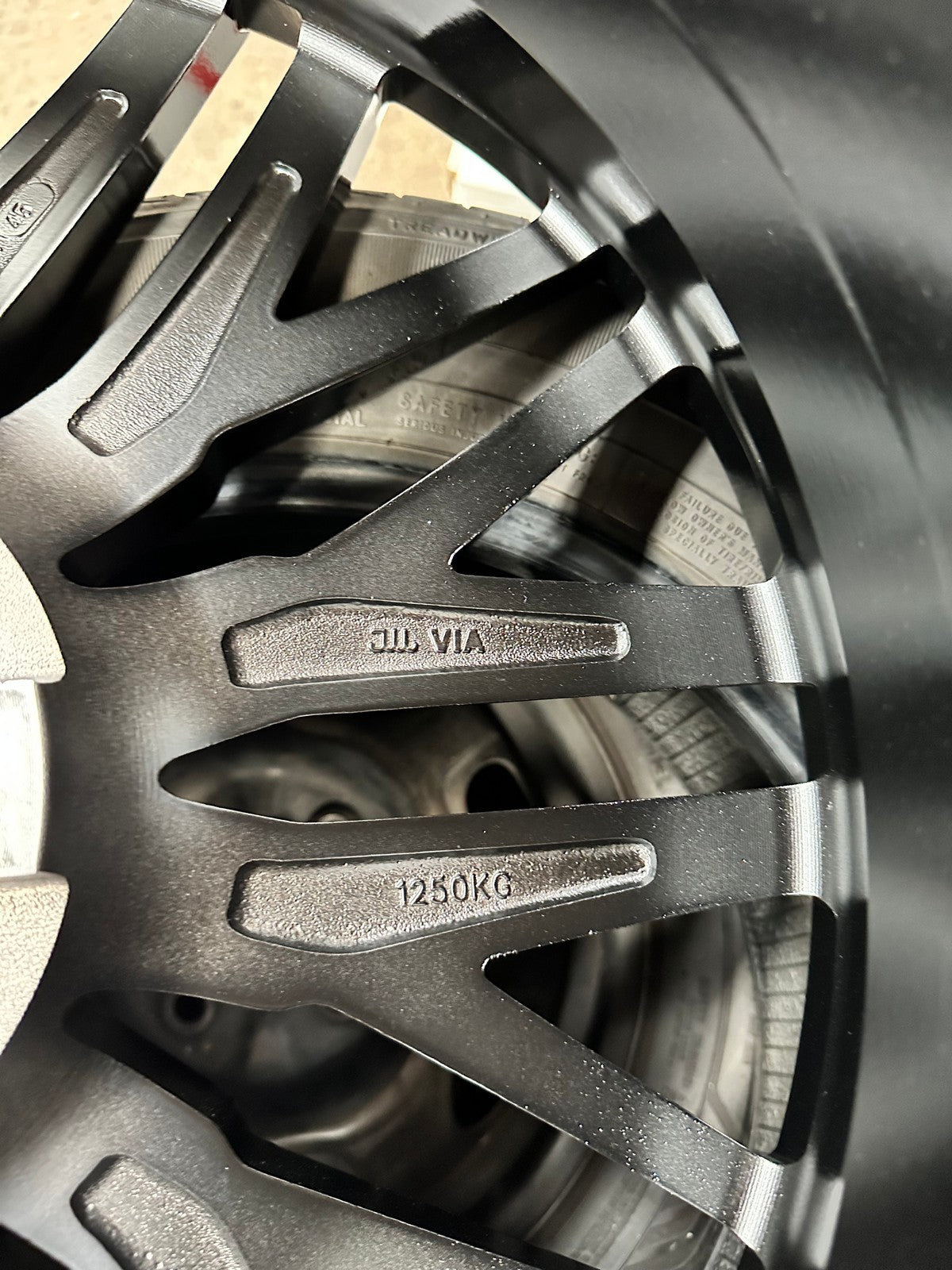 New 20X8.5 ET45 AD Wheel 3289Rim (4 wheel) Gloss Black PF 6X130