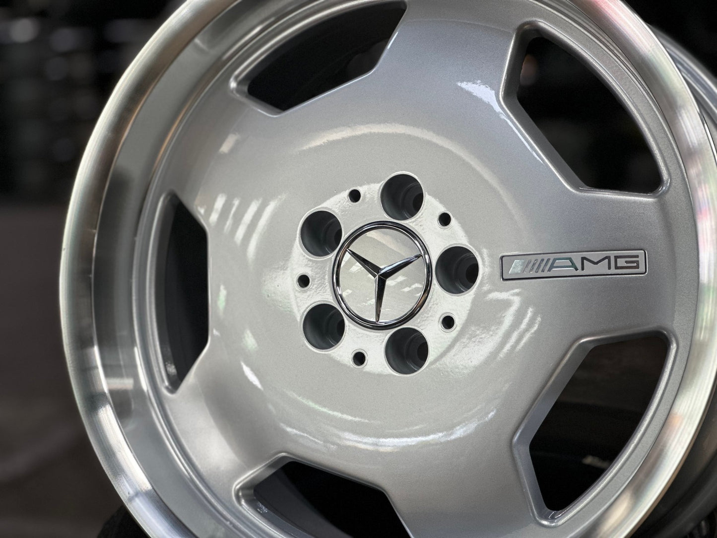 New 18X8 ET35 Mecedes Design Monoblock Rim (4 wheel) Gloss Silver 5X112