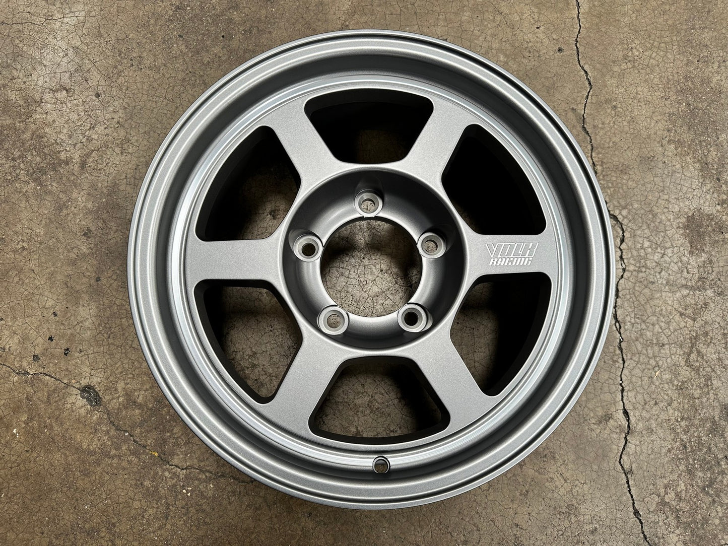 New 16X6.5 ET5 TE37 Design Rim (5 wheel) Matt Gunmetal 5X139.7