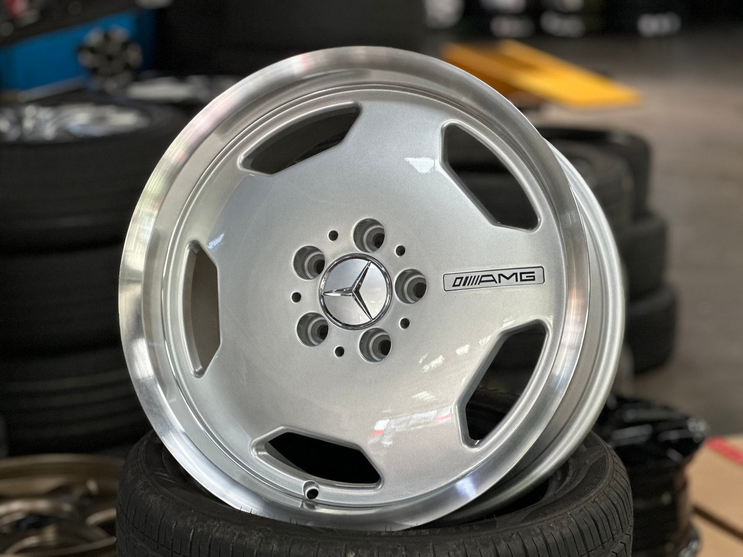 New 17X8 ET33 Mecedes Design Monoblock Rim (4 wheel) Gloss Silver 5X112