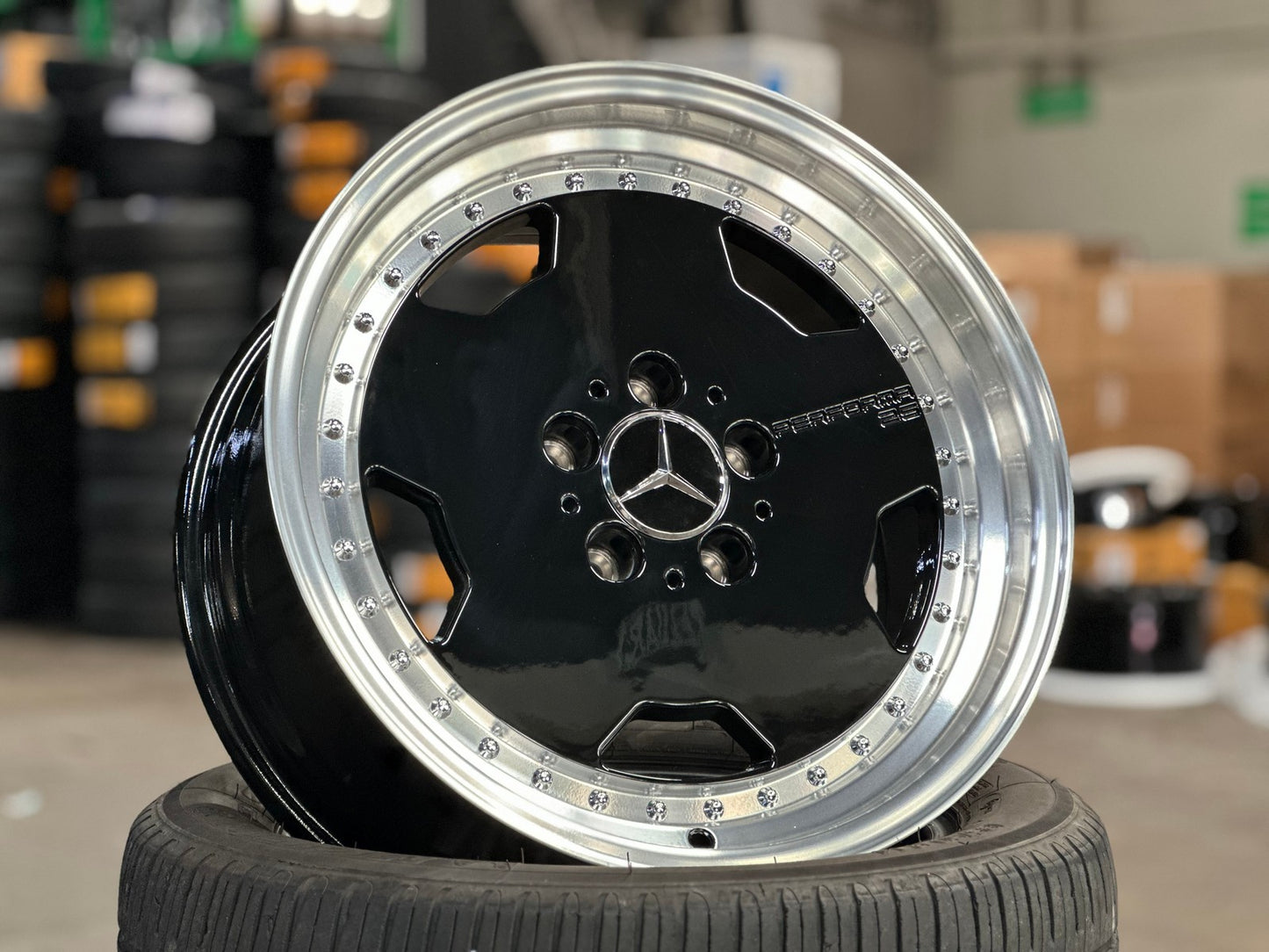 New 17X8 ET25 Mercedes Aero Classic Rim (4 wheel) Gloss Black 5X112