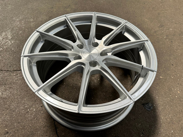 New 18X8.5 ET43 Asga A01 Rim (4 wheel) Gloss Silver 5X114.3