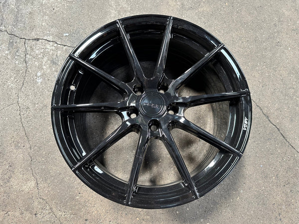 New 18X8.5 ET43 Asga A01 Rim (4 wheel) Gloss Black 5X112