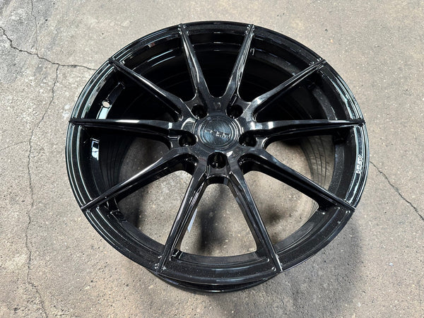 New 18X8.5 ET43 Asga A01 Rim (4 wheel) Gloss Black 5X114.3