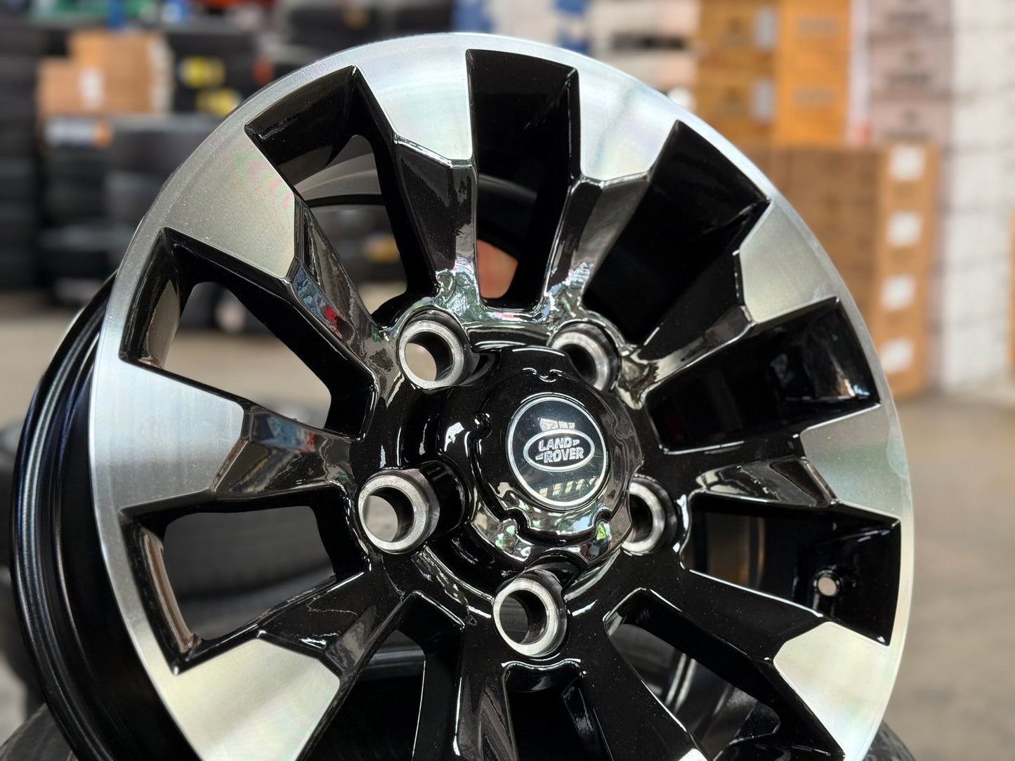 New 18X8 ET35 Sawtooth Rim (5 wheel) Gloss Black 5X165