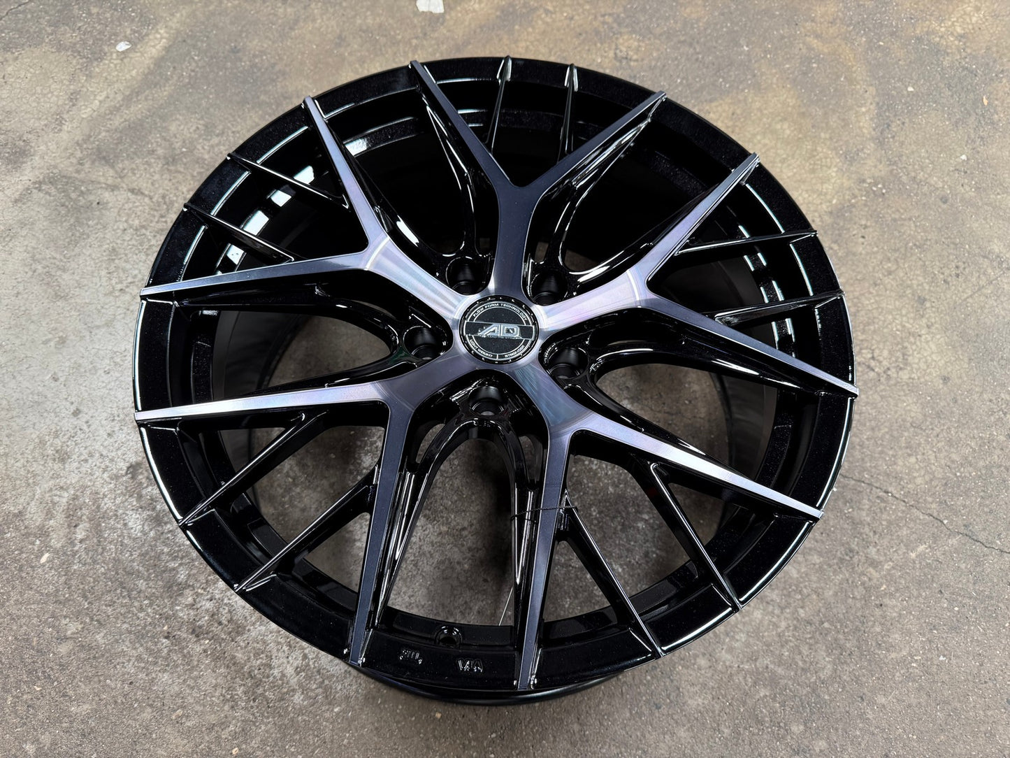 New 19X8.5 ET35 AD Wheel AD02 Rim (4 wheel) Gloss Black 5X120