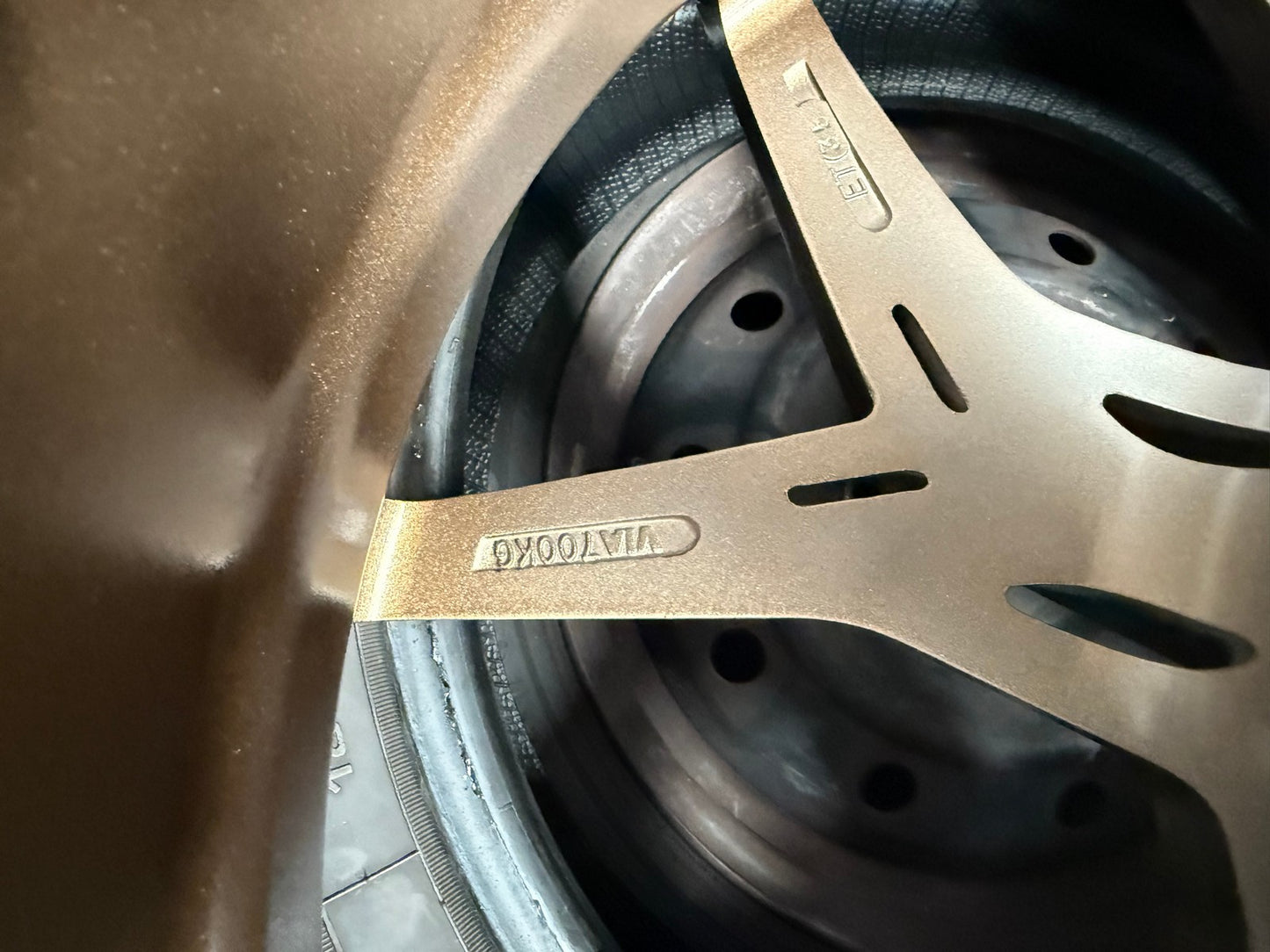 New 19X8.5 ET35 AD Wheel ADF50 Rim (4 wheel) Gloss Bronze 5X120