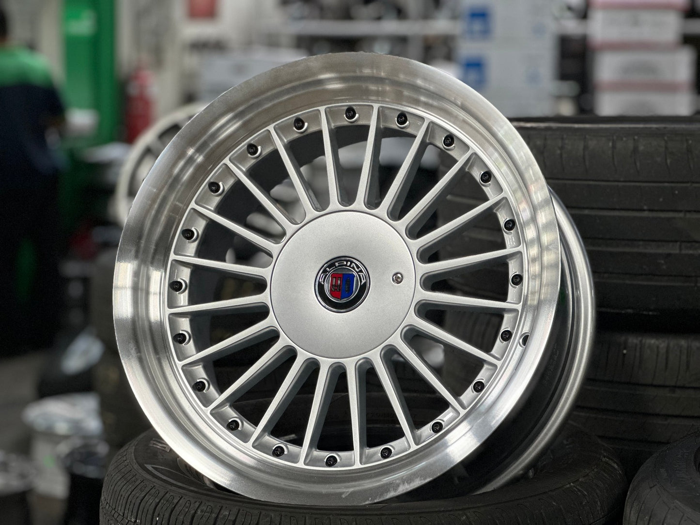 New 17X8 ET20 Alpina Classic Rim (4 wheel) Gloss Silver 5X112