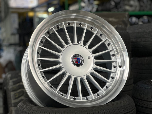 New 17X8 ET20 Alpina Classic Rim (4 wheel) Gloss Silver 5X120