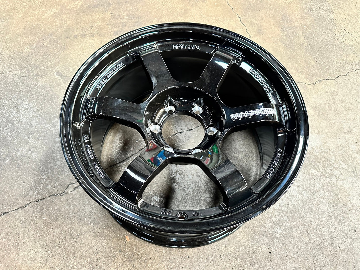 New 18X9 ET0 AOW Flow Formed TE37L Rim (4 wheel) Gloss Black 6X139.7