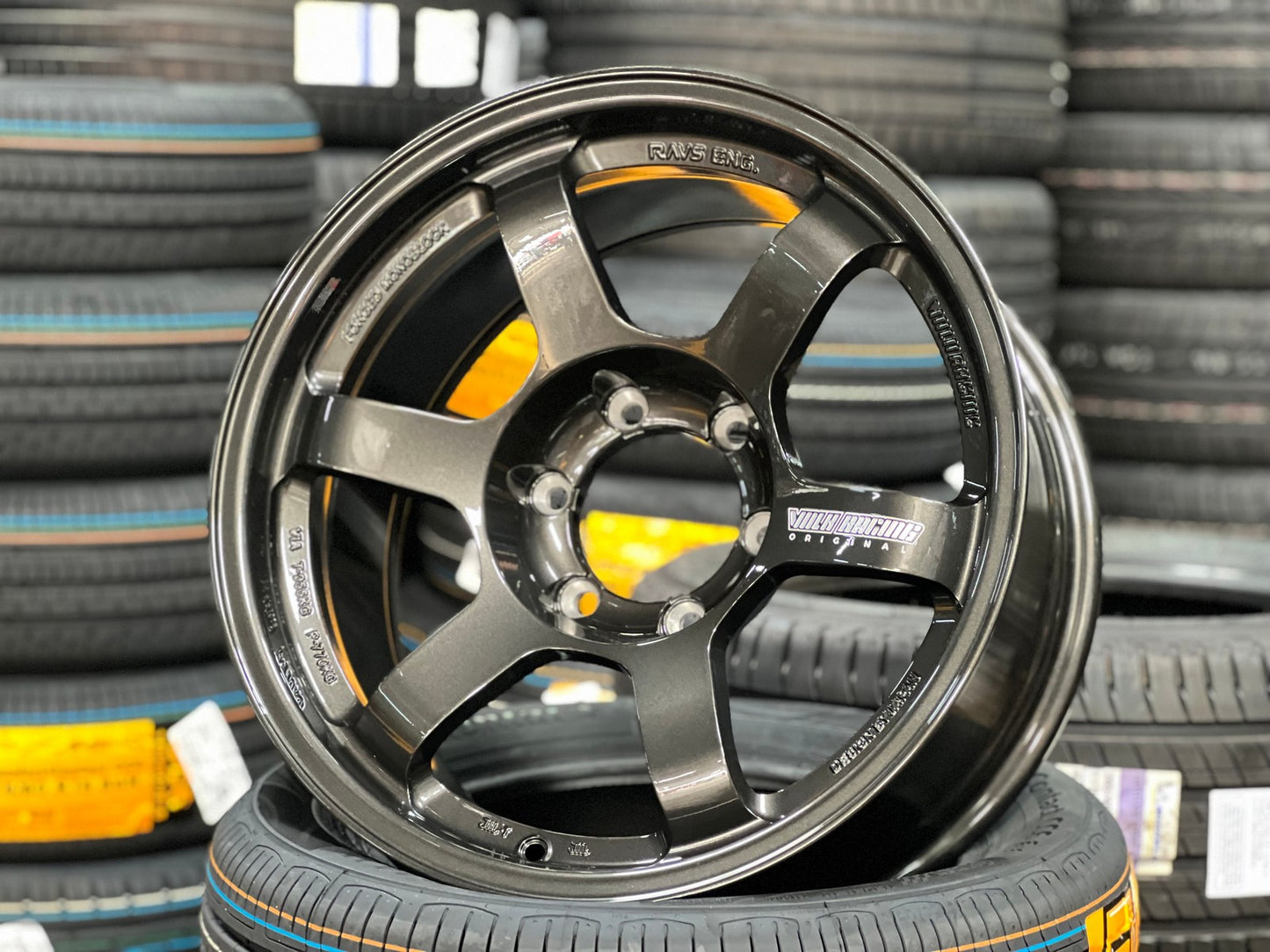 New 18X9 ET0 AOW Flow Formed TE37L Rim (4 wheel) Gloss Gunmetal 6X139.7