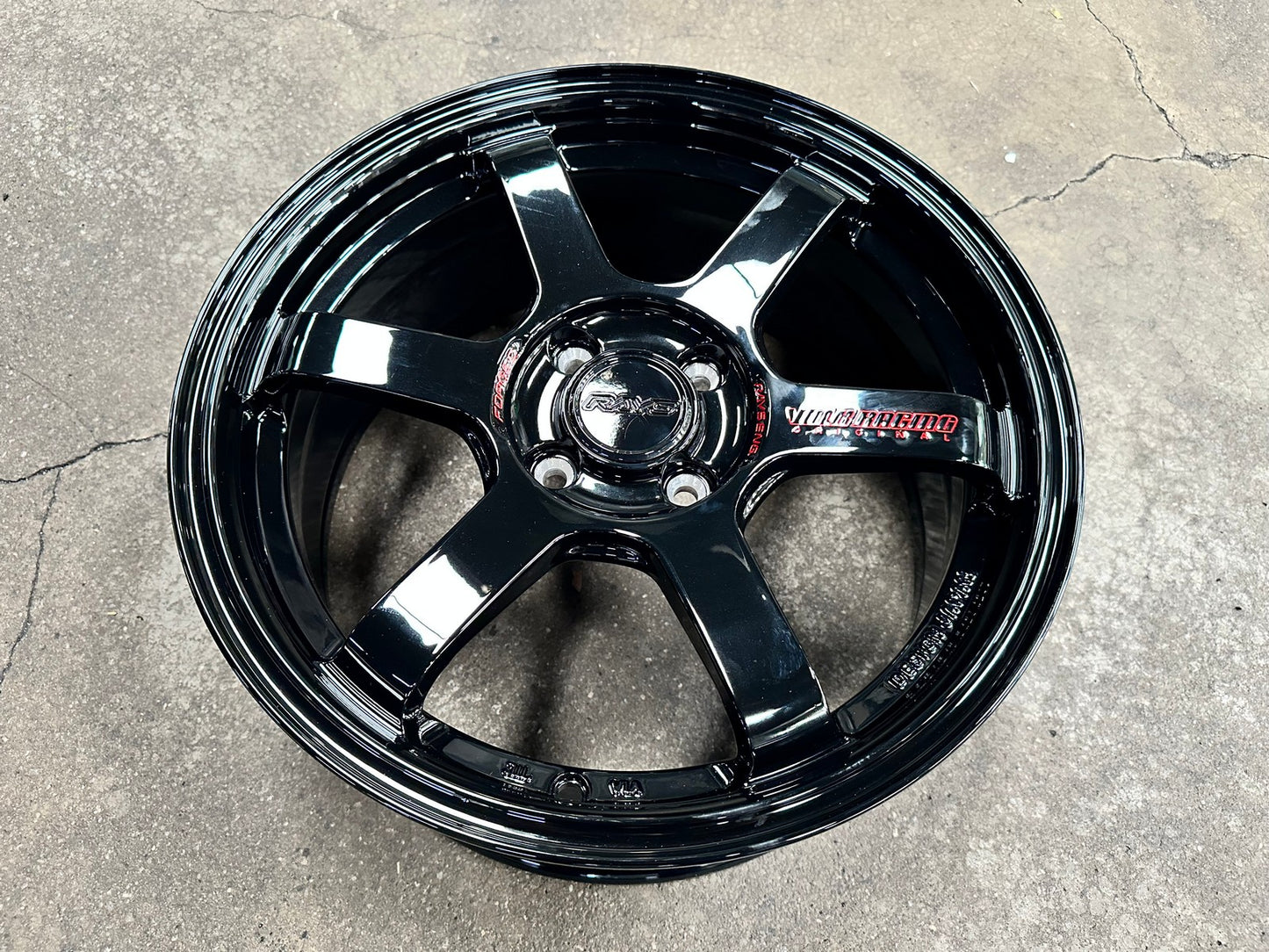 New 16X7 ET40 AOW 11 Flow Formed TE37 Rim (4 wheel) Gloss Black 4X100