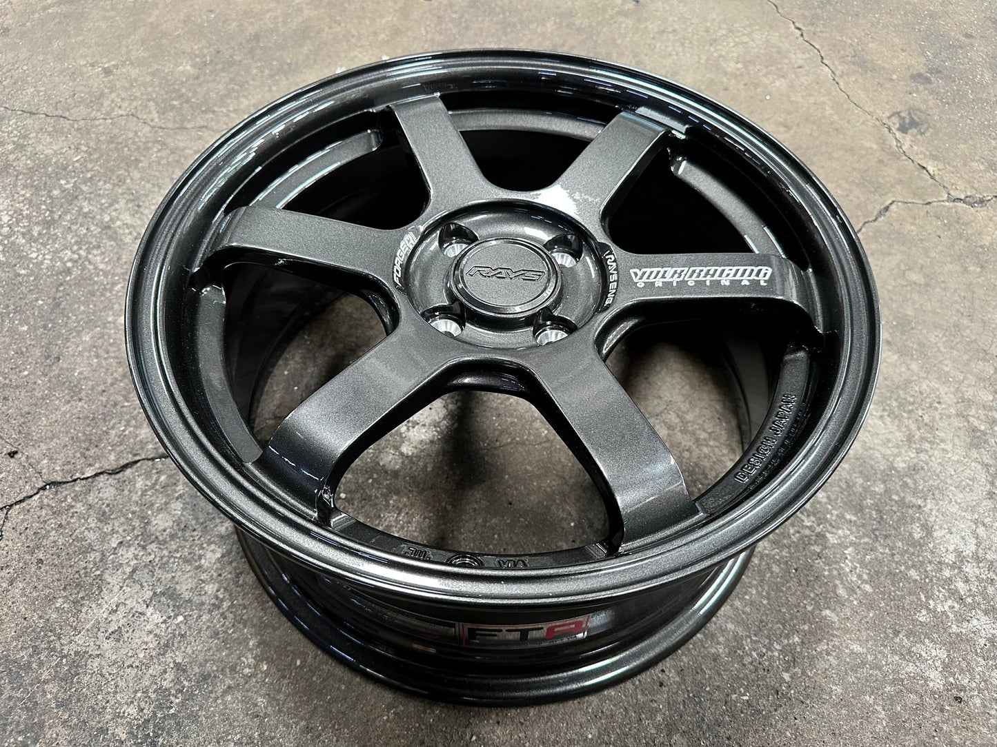 New 16X7 ET40 AOW 11 Flow Formed TE37 Rim (4 wheel) Gloss Gunmetal 4X100