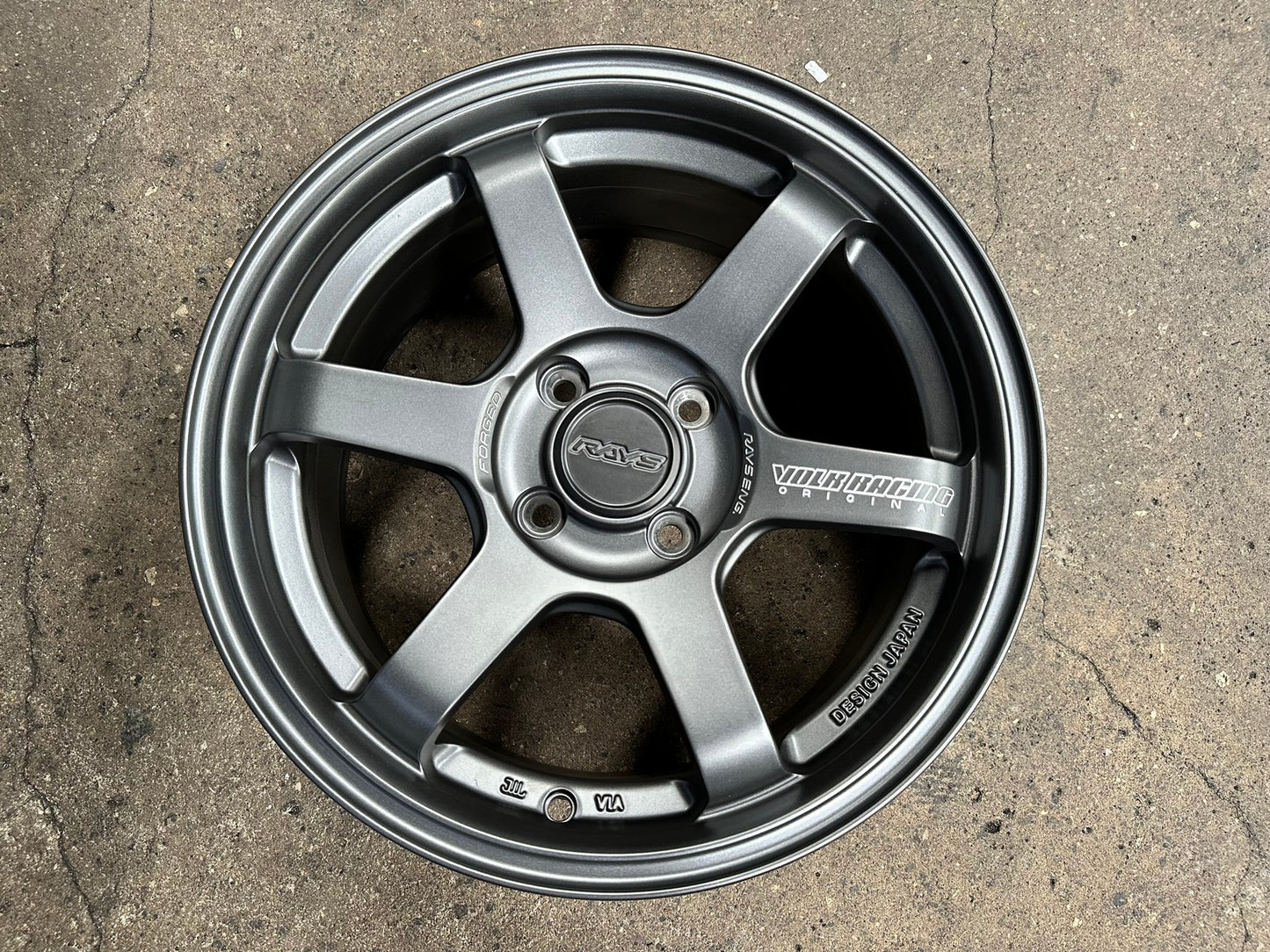 New 15X7 ET35 AOW Flow Formed TE37CR Rim (4 wheel) Matt Gunmetal 4X100