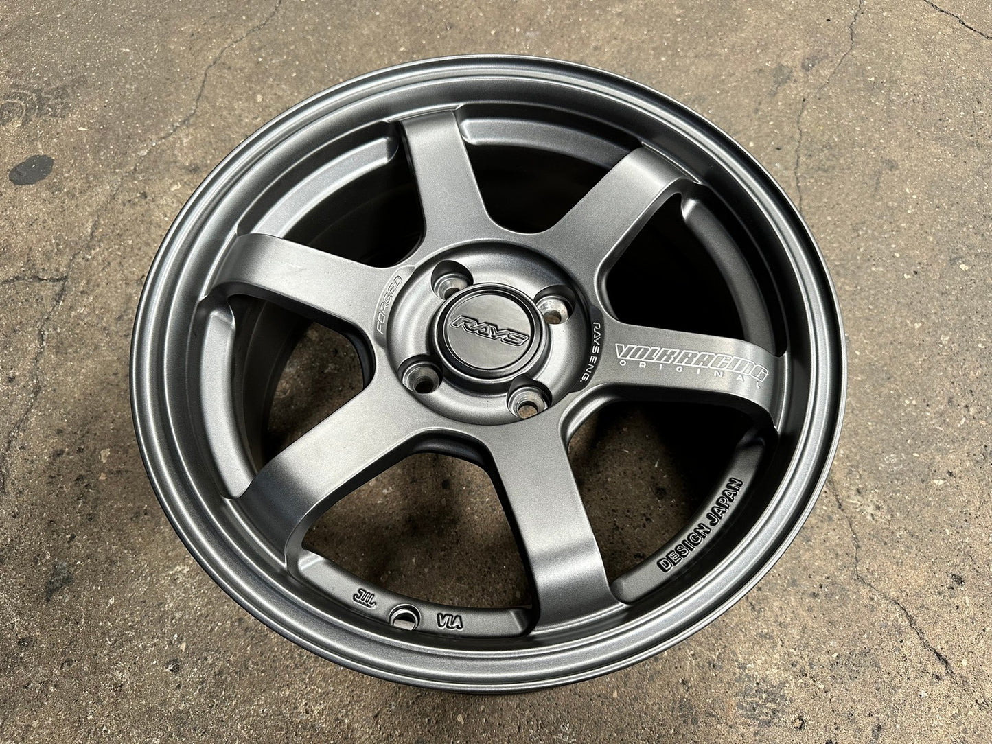 New 15X7 ET35 AOW Flow Formed TE37CR Rim (4 wheel) Matt Gunmetal 4X100