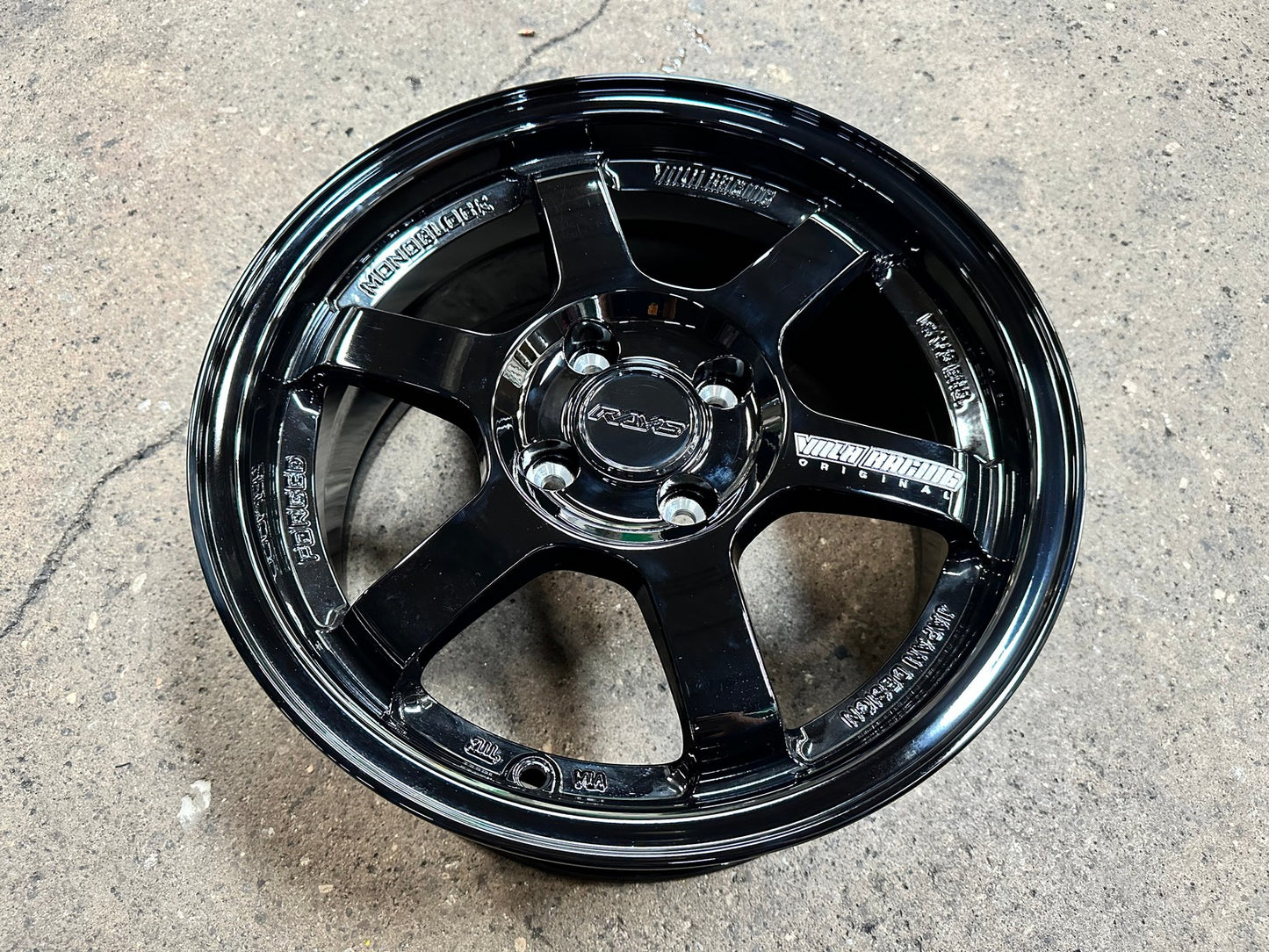 New 15X7 ET35 AOW Flow Formed TE37 Rim (4 wheel) Gloss Black 4X100 WE