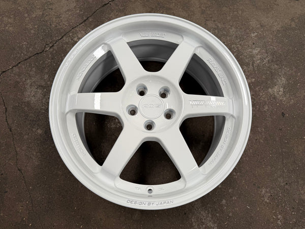 New 17X8 ET35 AOW Flow Formed TE37 Rim (4 wheel) Gloss White 5X100