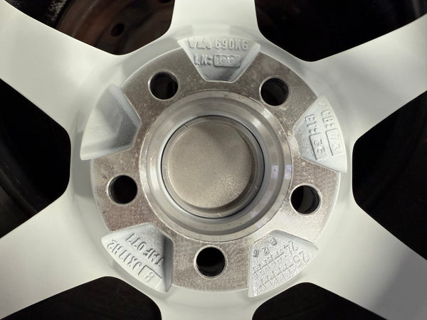 New 17X8 ET35 AOW Flow Formed TE37 Rim (4 wheel) Gloss White 5X100