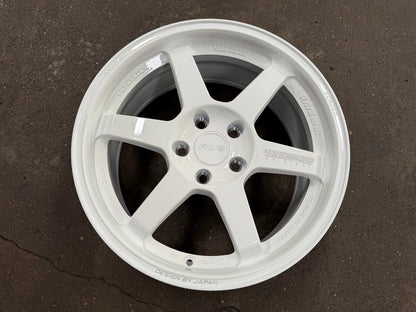 New 17X8 ET35 AOW Flow Formed TE37 Rim (4 wheel) Gloss White 5X114.3