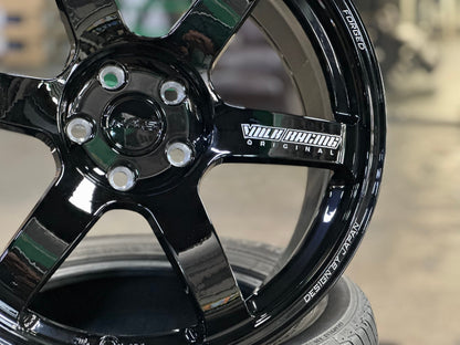 New 19X8.5 ET42 AOW Flow Formed TE37 SAGA Rim (4 wheel) Gloss Black 5X112