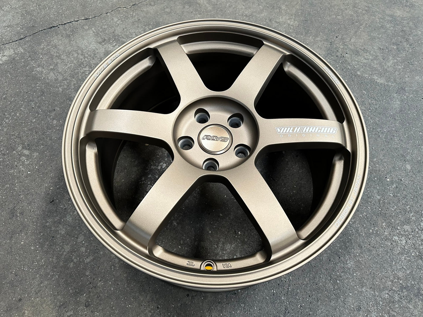 New 19X8.5 ET42 AOW Flow Formed TE37 SAGA Rim (4 wheel) Matt Bronze 5X114.3