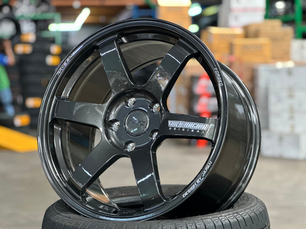 New 18X9.5 ET44 AOW Flow Formed TE37 SAGA Rim (4 wheel) Dark Gunmetal 5X120