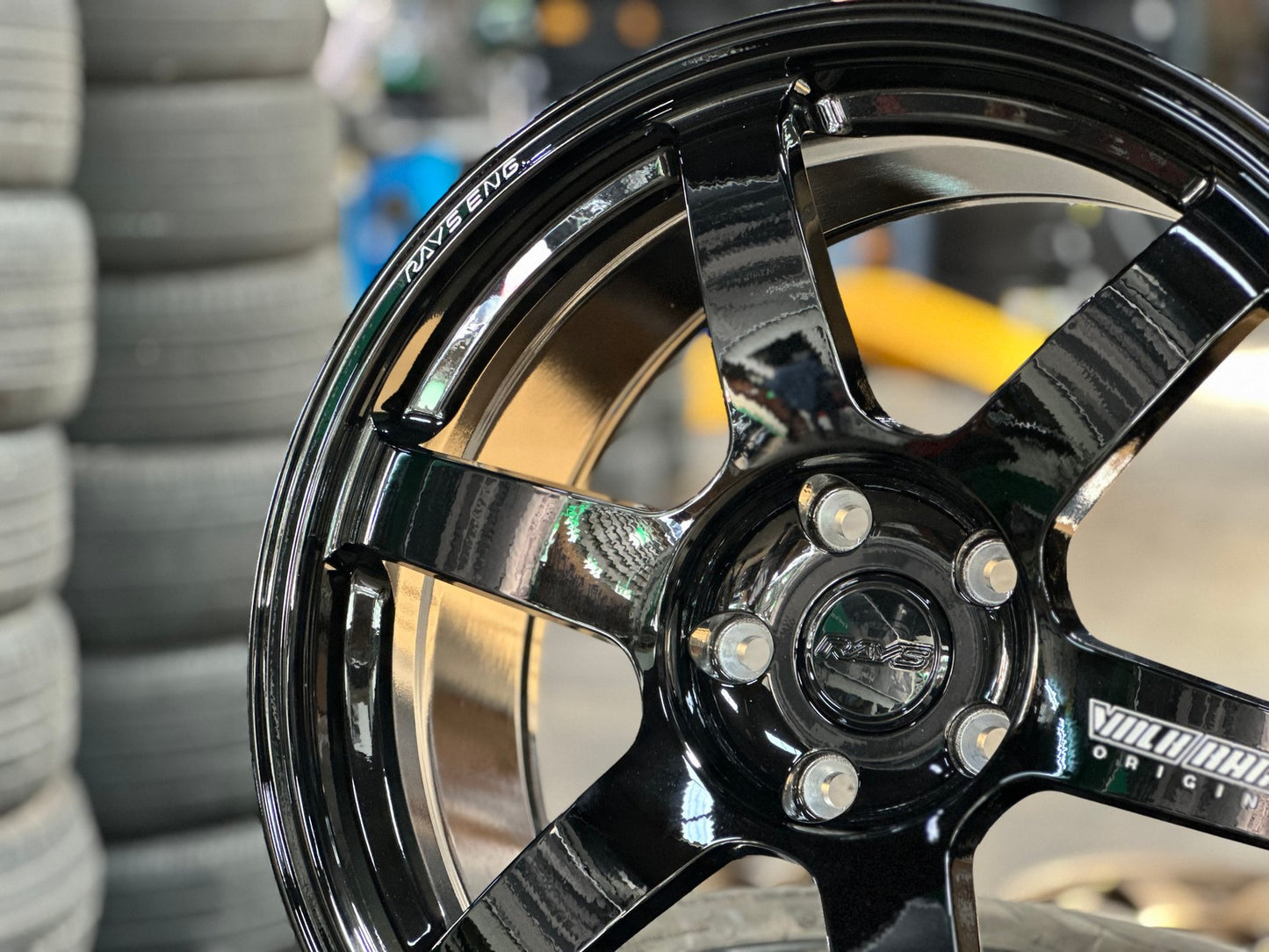 New 19X9.5 ET40 AOW Flow Formed TE37 SAGA Rim (4 wheel) Gloss Black 5X120