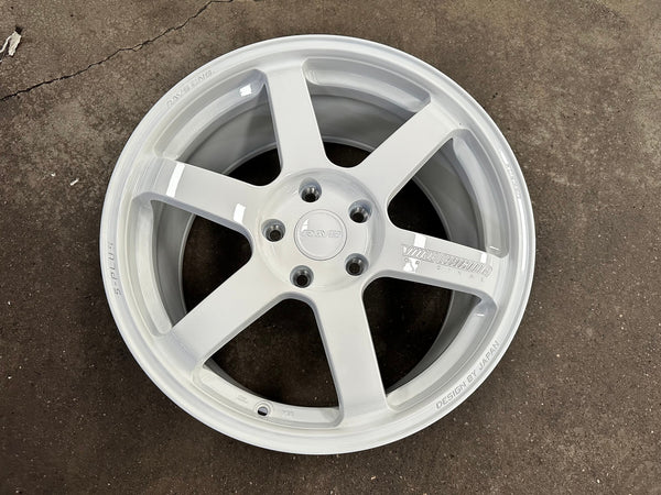 New 18X9.5 ET44 AOW Flow Formed TE37 SAGA Rim (4 wheel) Gloss White 5X120