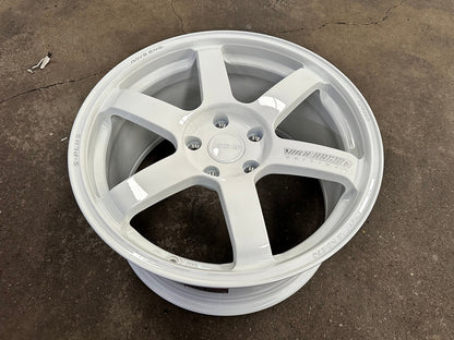 New 18X9.5 ET44 AOW Flow Formed TE37 SAGA Rim (4 wheel) Gloss White 5X120