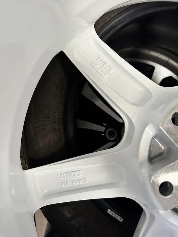 New 18X9.5 ET44 AOW Flow Formed TE37 SAGA Rim (4 wheel) Gloss White 5X120