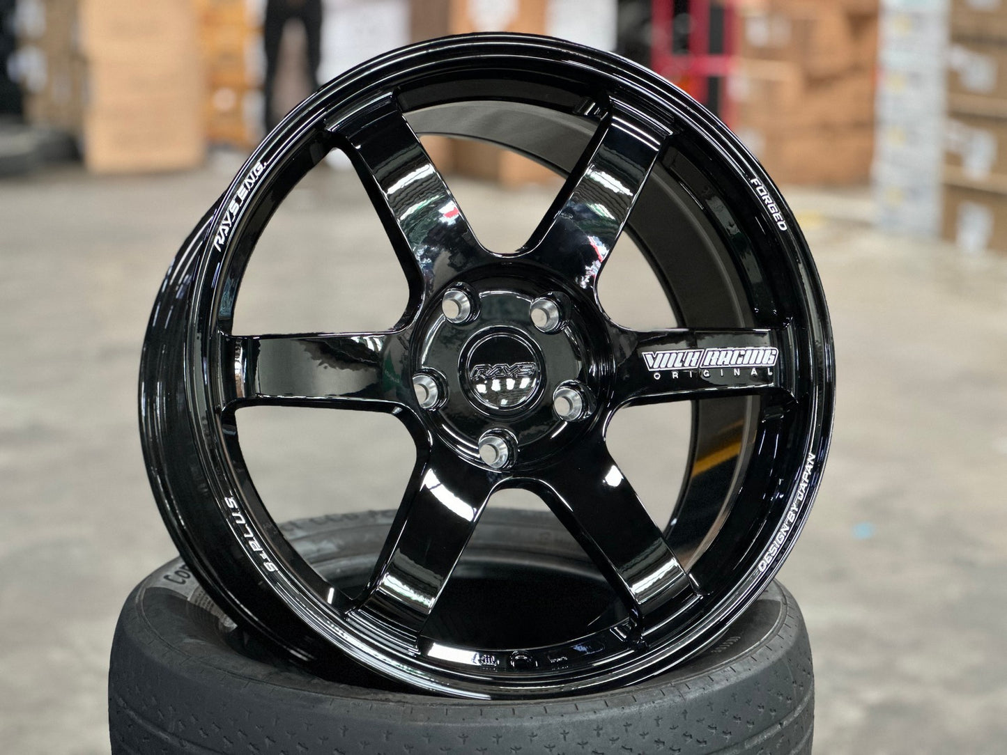 New 18X9.5 ET44 AOW Flow Formed TE37 SAGA Rim (4 wheel) Gloss Black 5X120