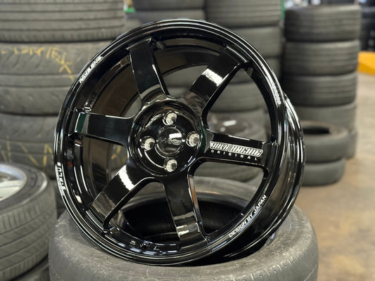 New 18X8 ET42 AOW Flow Formed TE37 SAGA Rim (4 wheel) Gloss Black 4X100