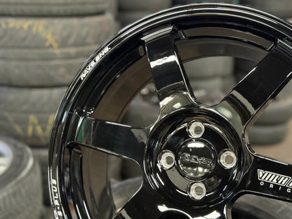 New 18X8 ET42 AOW Flow Formed TE37 SAGA Rim (4 wheel) Gloss Black 4X100