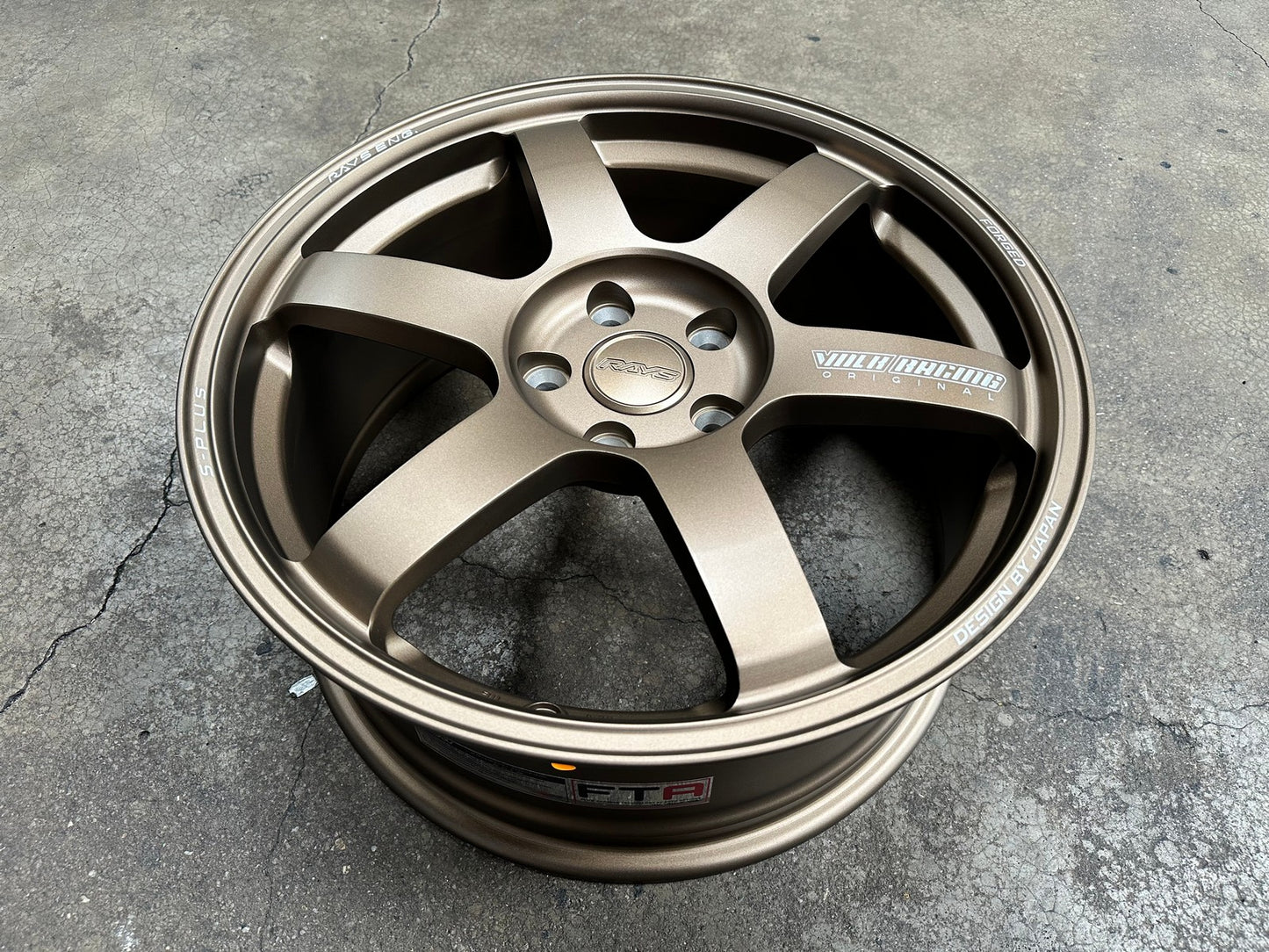 New 18X8 ET45 AOW Flow Formed TE37 SAGA Rim (4 wheel) Matt Bronze 5X112