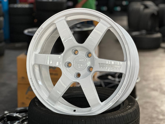 New 18X8.5 ET42 AOW Flow Formed TE37 SAGA Rim (4 wheel) Gloss White 5X114.3