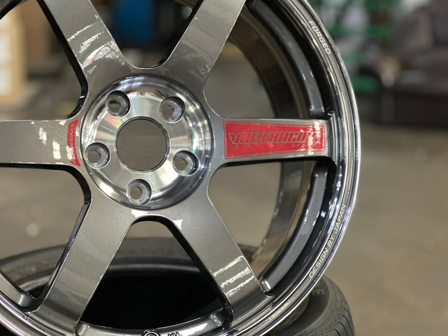 New 19X8.5 ET42 AOW Flow Formed TE37 SAGA Rim (4 wheel) Gloss Gunmetal 5X114.3