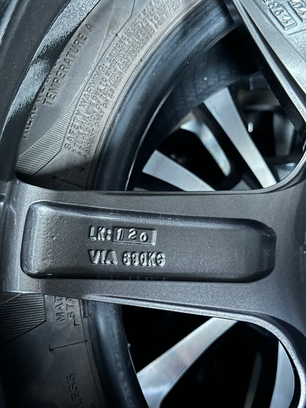 New 18X9.5 ET44 AOW Flow Formed TE37 SAGA Rim (4 wheel) Gloss Gunmetal 5X120